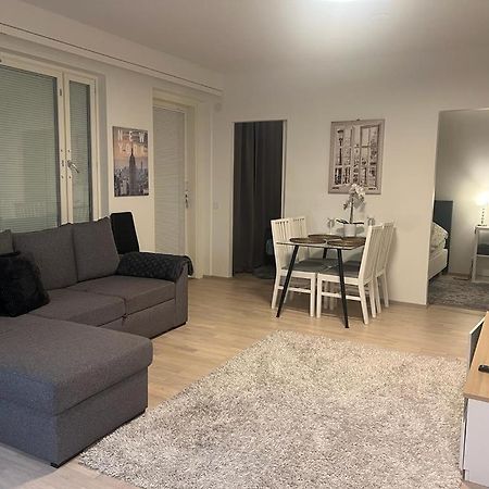 Modern City Apartment With Sauna Nearby The Airport Вантаа Экстерьер фото