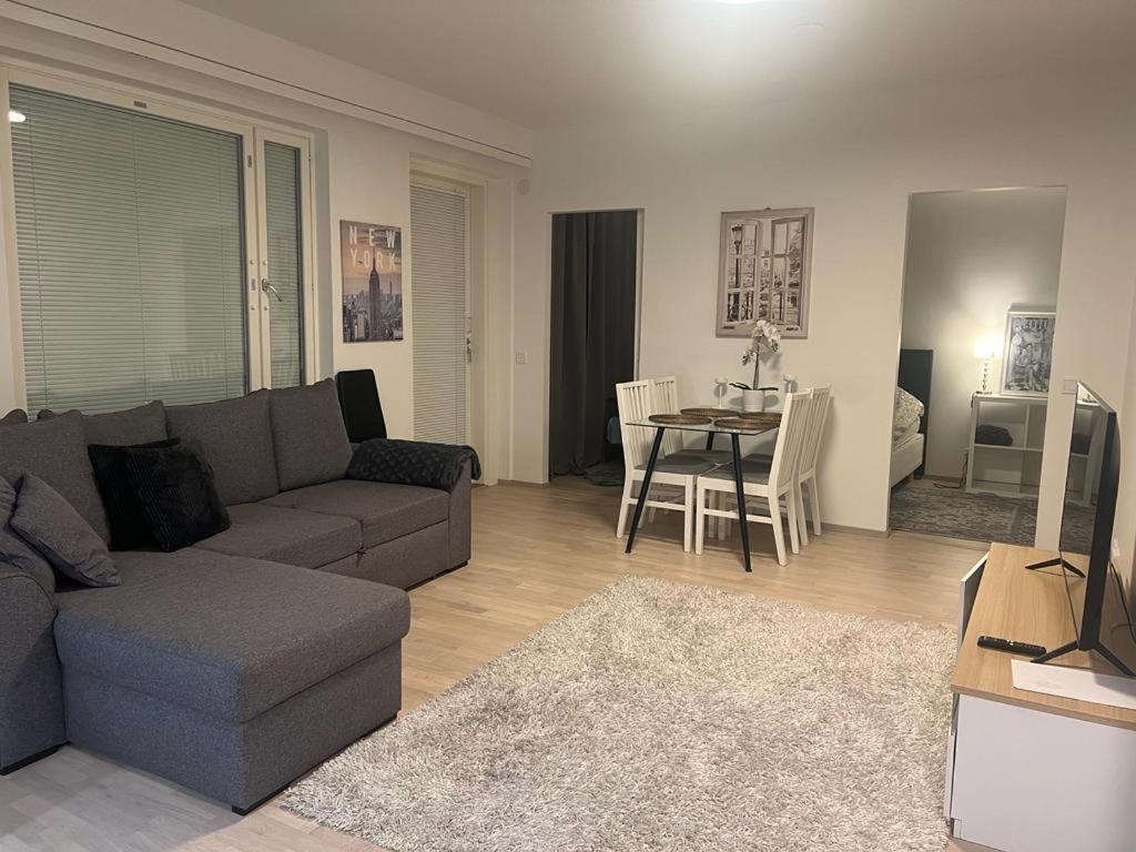 Modern City Apartment With Sauna Nearby The Airport Вантаа Экстерьер фото
